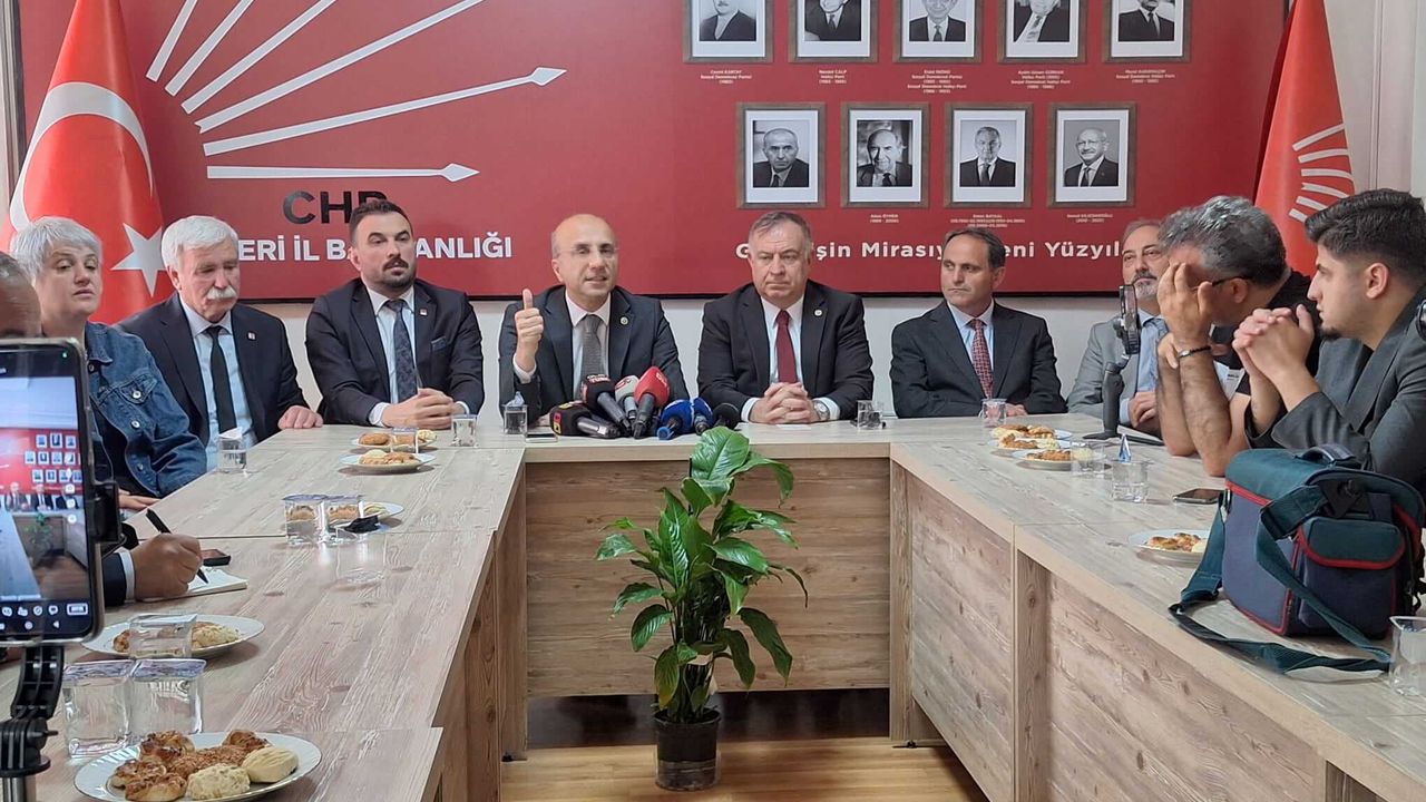 CHP'li Zeybek: İşimiz Gücümüz Pınarbaşı!