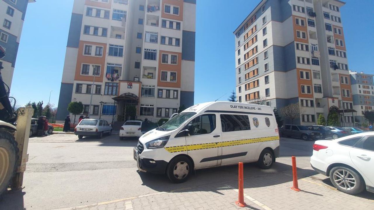 Kayseri'de Şok Eden İntihar!