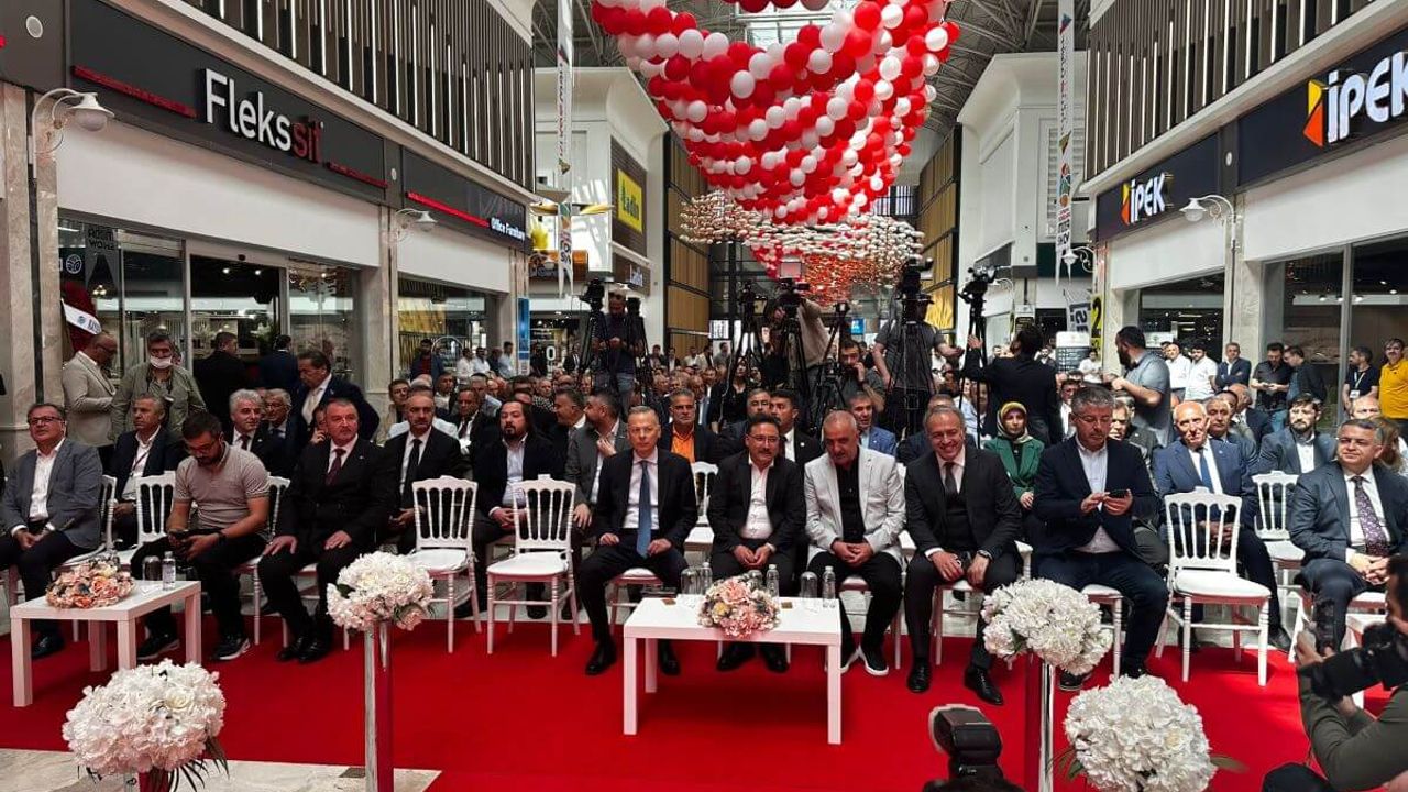 Kayseri'de O AVM'de Fuar Rüzgarı Esecek!