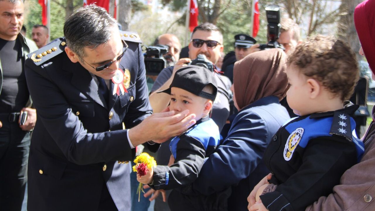 Polis Teşkilatı 179 Yaşında! Kayserili Şehit Polisler Anıldı