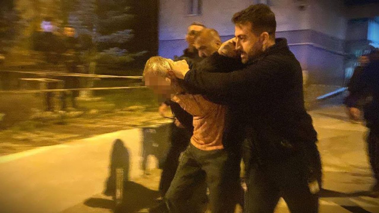 Kayseri’de Korkunç Gece, Ailesini Rehin Aldı