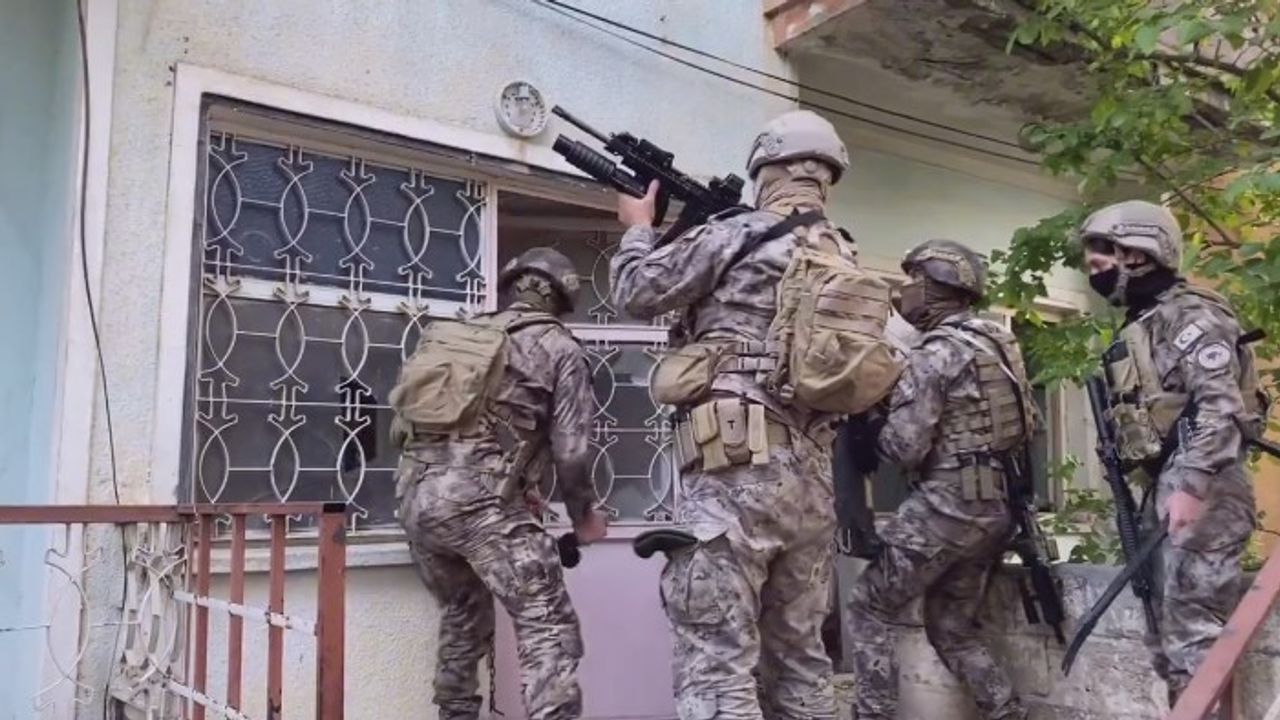 Kayseri Dahil 52 İlde Operasyon! – 363 Kişi Zehir Taciri Yakalandı