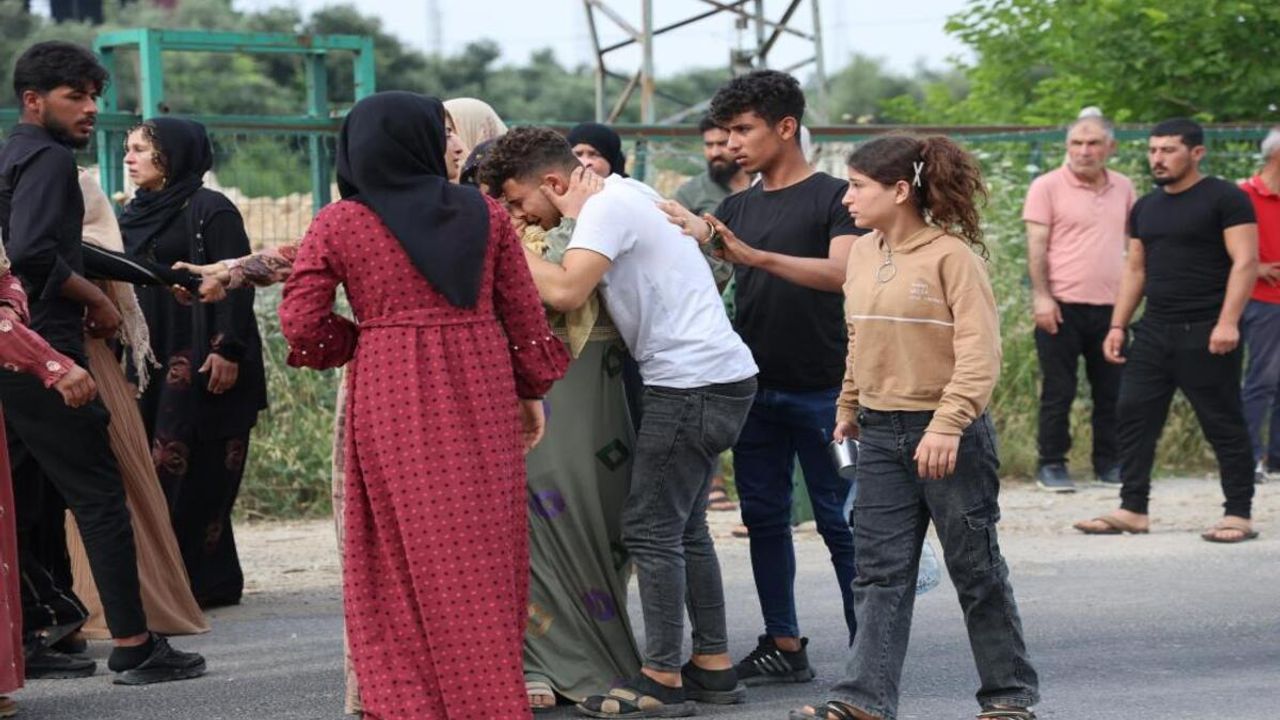 Ailesi Cesedin Üzerinde Gözyaşı Döktü !