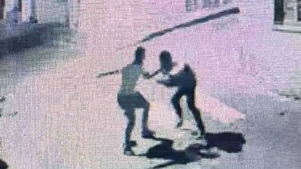 Kuryelik Yapan Genci 25 Yerinden Bıçaklayarak Öldürdü! Verilen Ceza Tepki Topladı