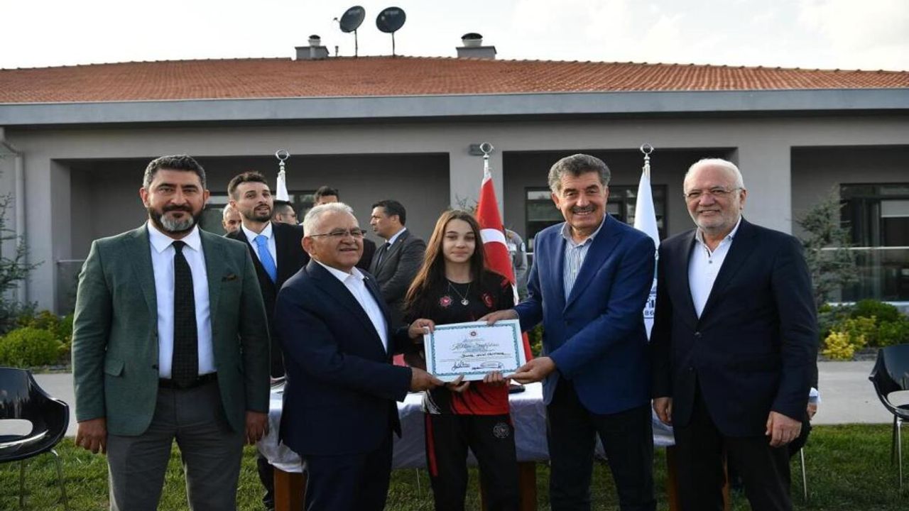 Kayseri'de Atlı Spor Milli Takım Seçimleri Yapıldı