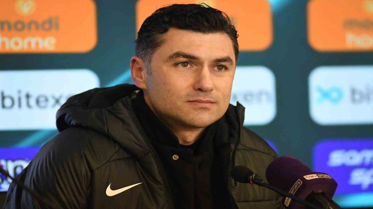 Burak Yılmaz İstanbul Takımlarına Boyun Eğmiyor !