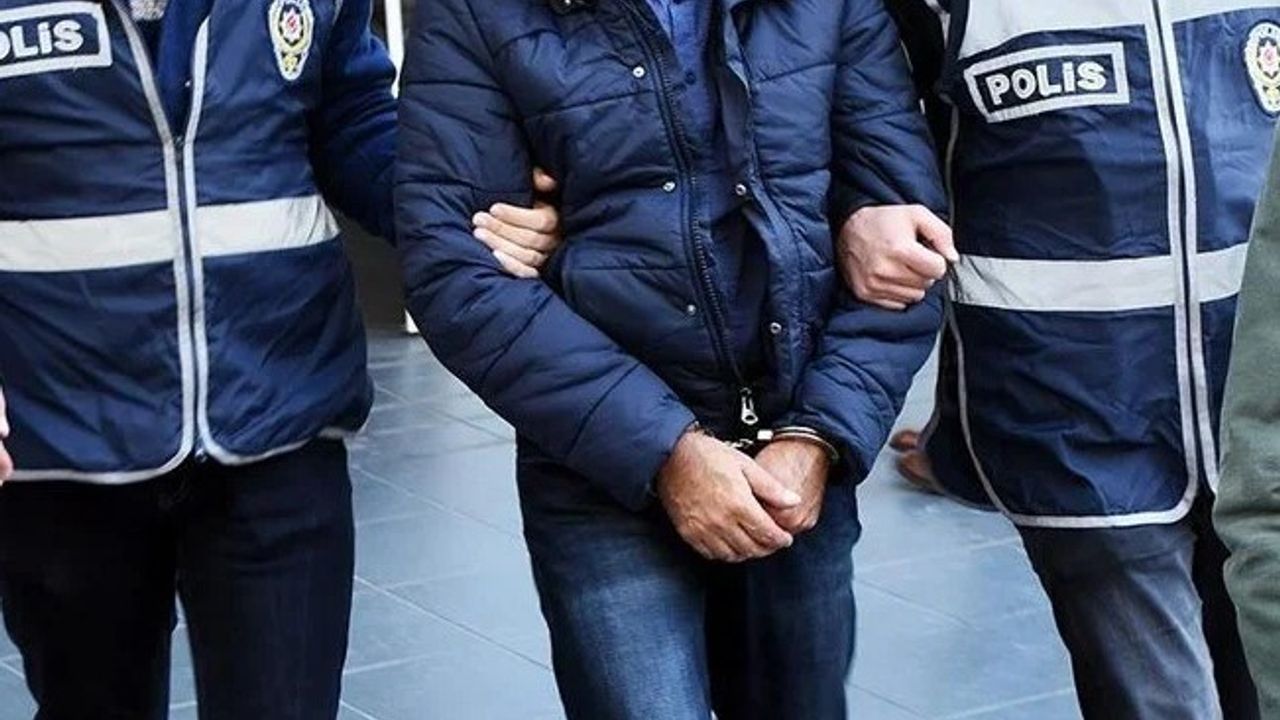 Emniyette 1 Gözaltı Daha! Türkiye’de Ne Oluyor?