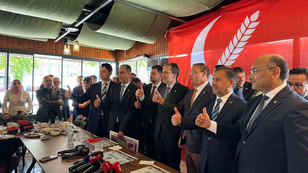 Kayseri'de 100 AK Partili Yeniden Refaha Katıldı!