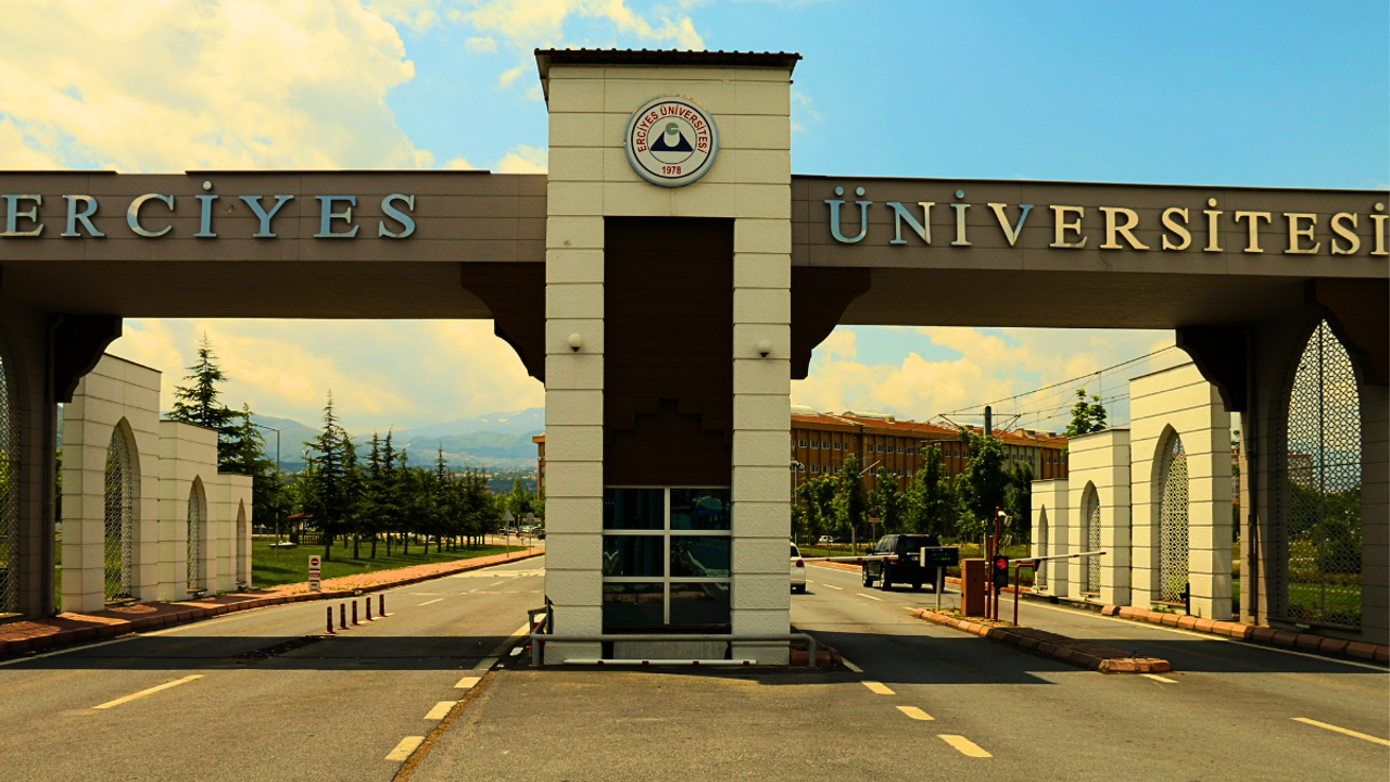 Erciyes Üniversitesi’nde Bahar Şenlikleri Yapılmayacak!