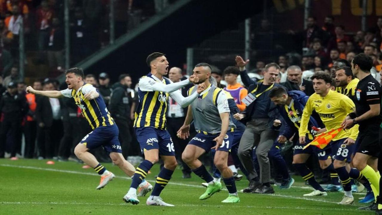Fenerbahçe 15 Yıl Sonra İlk Defa Başardı !