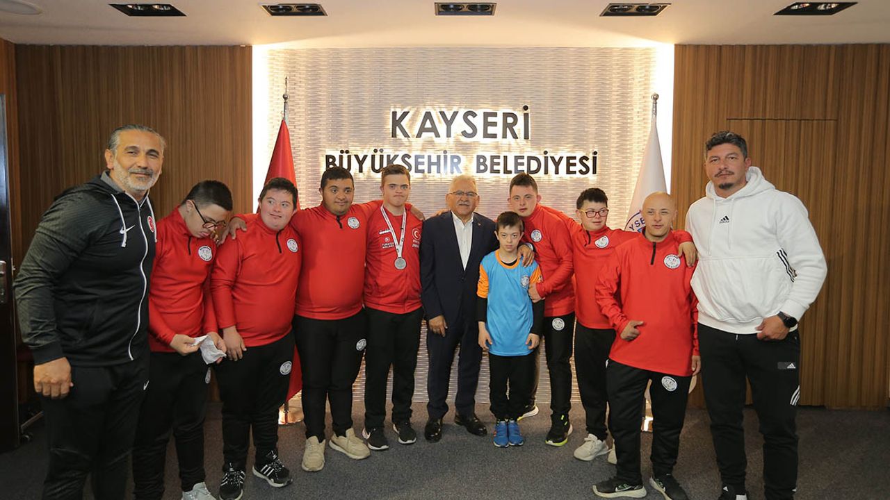 Arslantürk: Dünya Kupası’nı 2026’da Alacağız