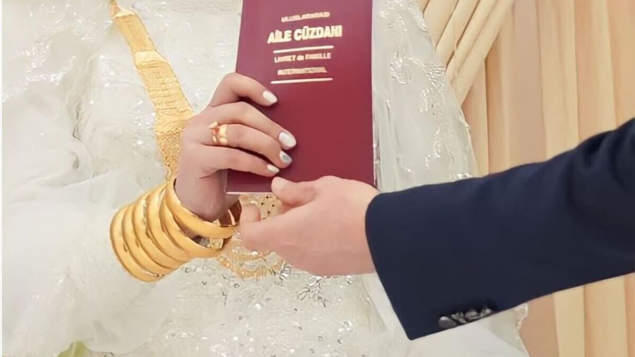 Kadının Soyadı İçin Yeni Düzenleme Geliyor!