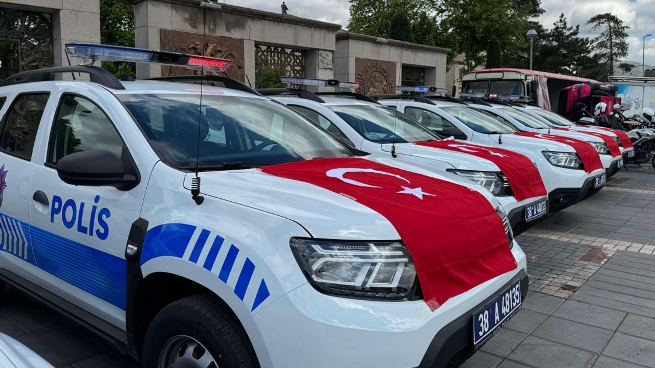 Kayseri polisinden görsel şölen!