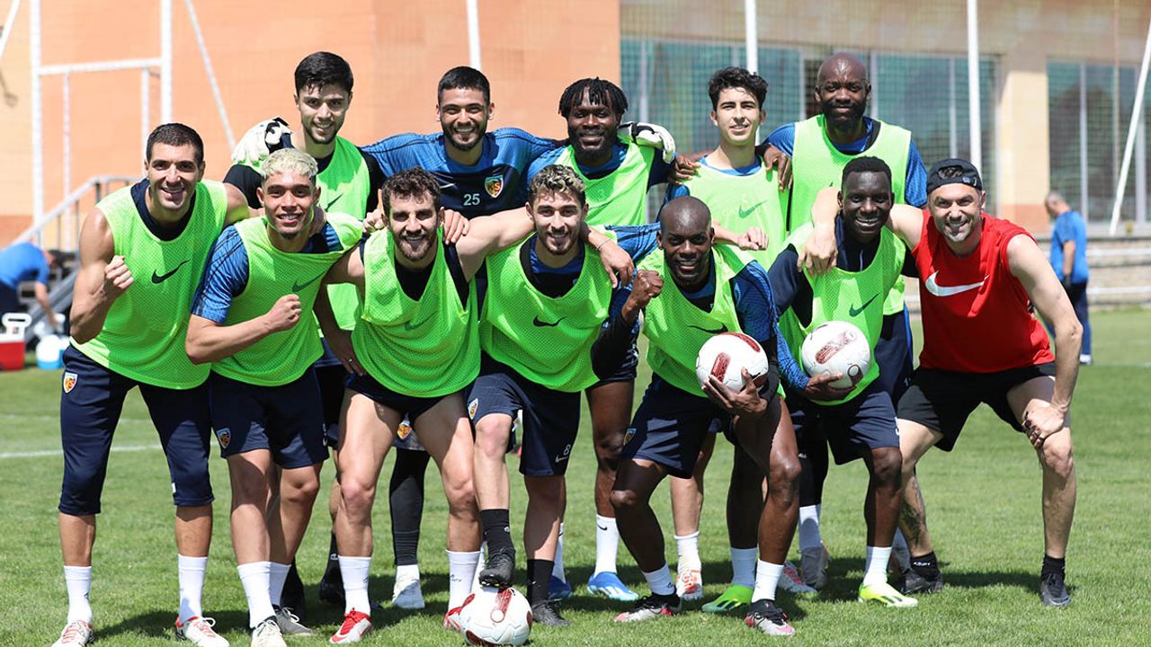 Kayserispor’da İç Transfer Harekatı! Genç Oyuncu 2028 Yılına Kadar...