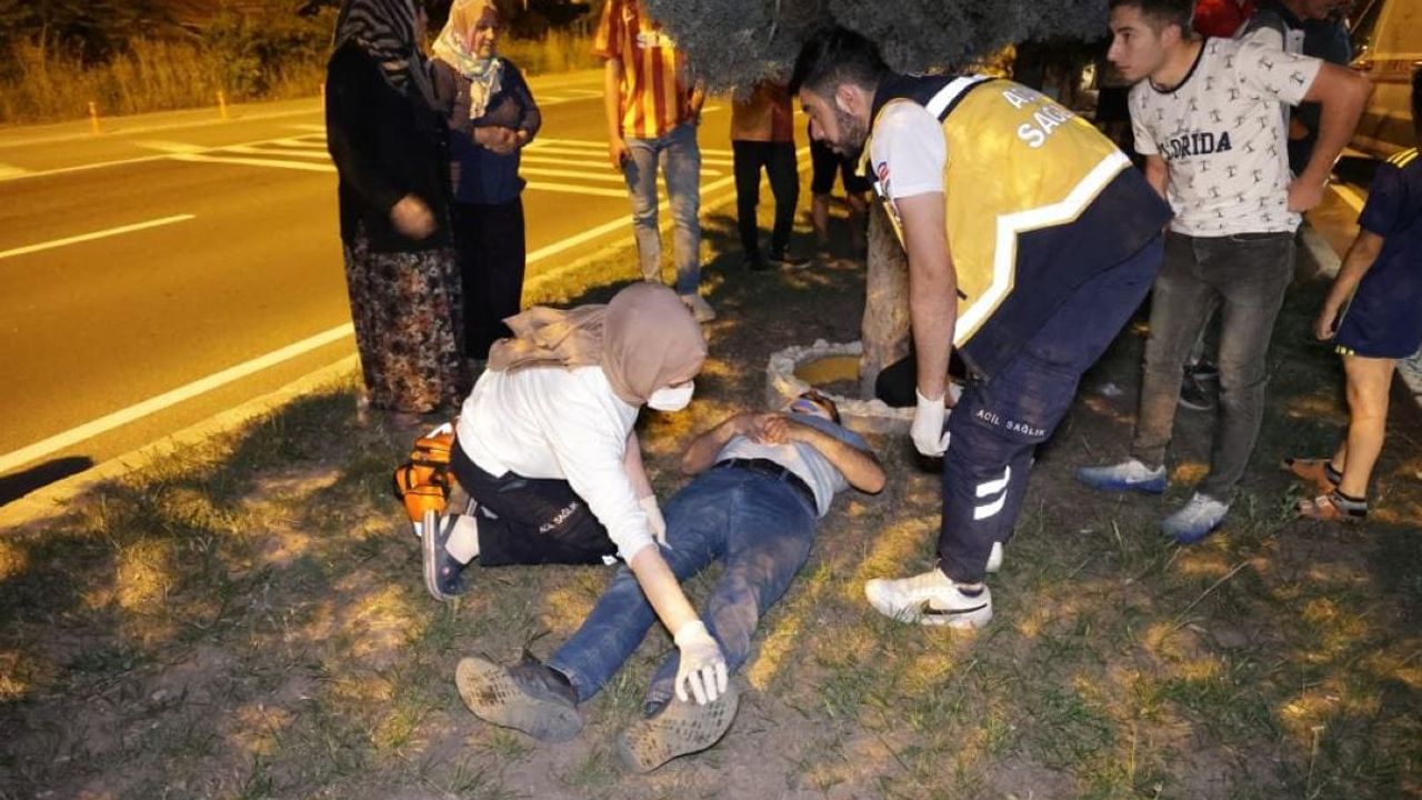 Kazada Yaralandı, Acısını Unutup Basın Mensuplarına Bağırdı!
