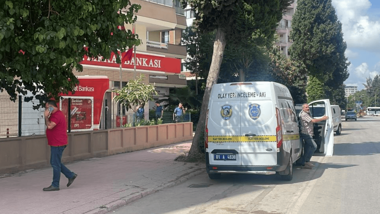 Madde Bağımlısı İki Kişi Ziraat Bankası'na Saldırdı!