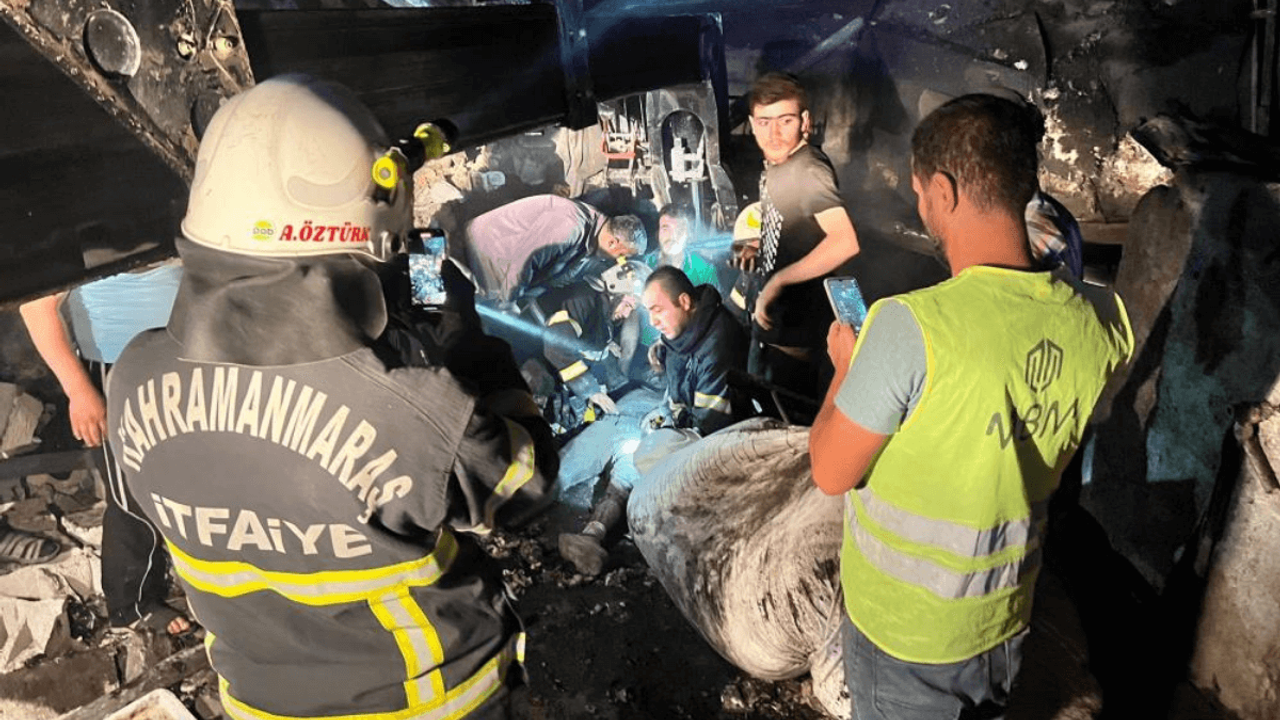 Boya Fabrikasında Deprem Etkisi Yaratan Patlama!