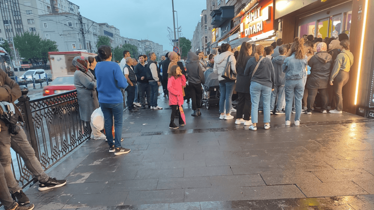 Kayseri'de Uzayan O Kuyruk Büyük Merak Uyandırdı!