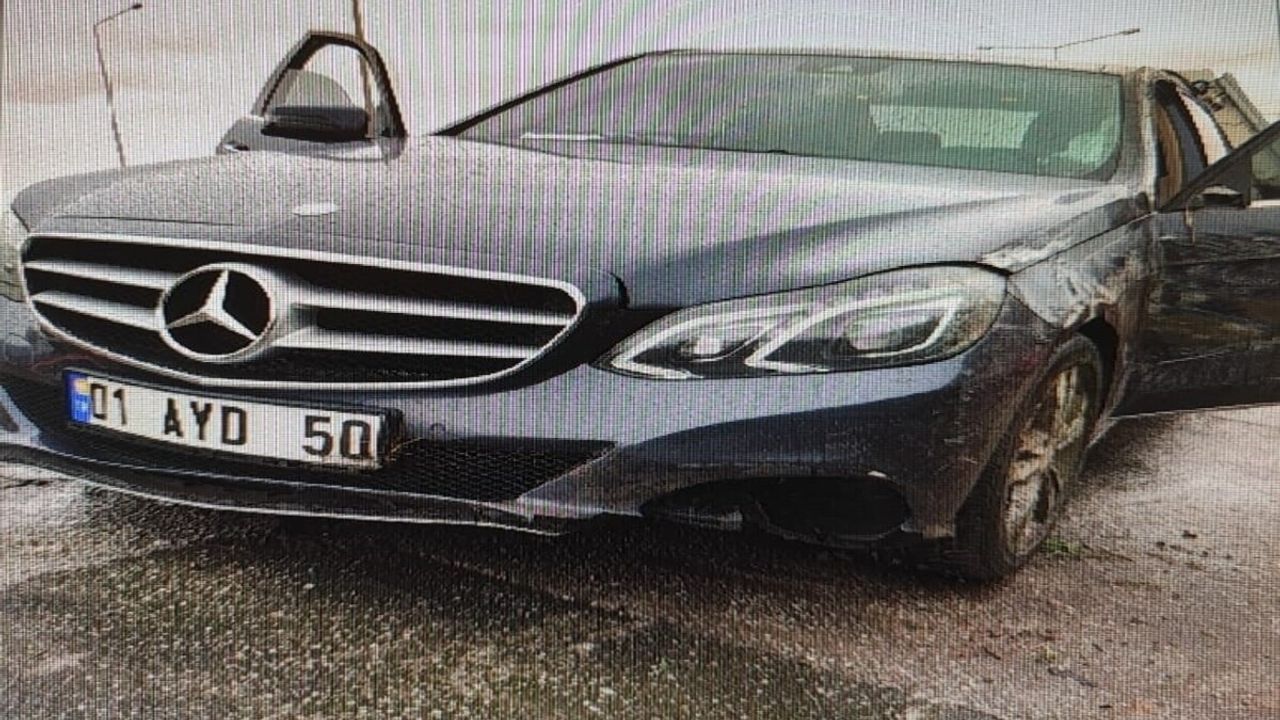 Mercedes Aracı Hayatını Karattı!