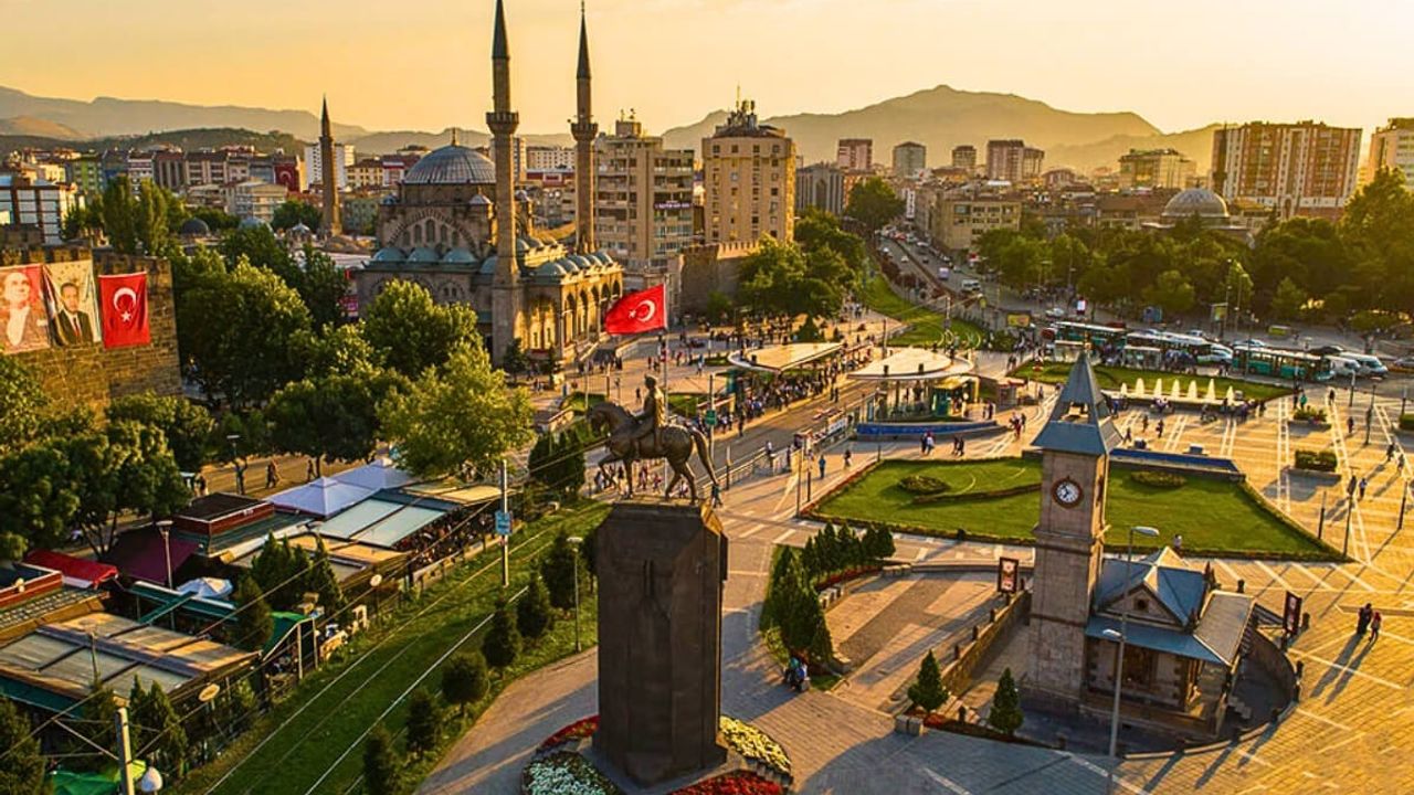 Meteoroloji Kayseri’yi Uyardı. Çok Kuvvetli Geliyor!
