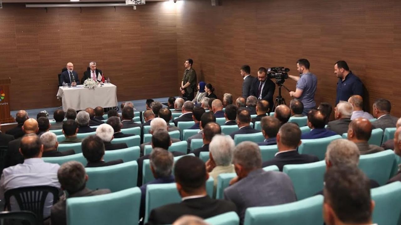 Kayseri’de Muhtarlar Neden Toplandı?