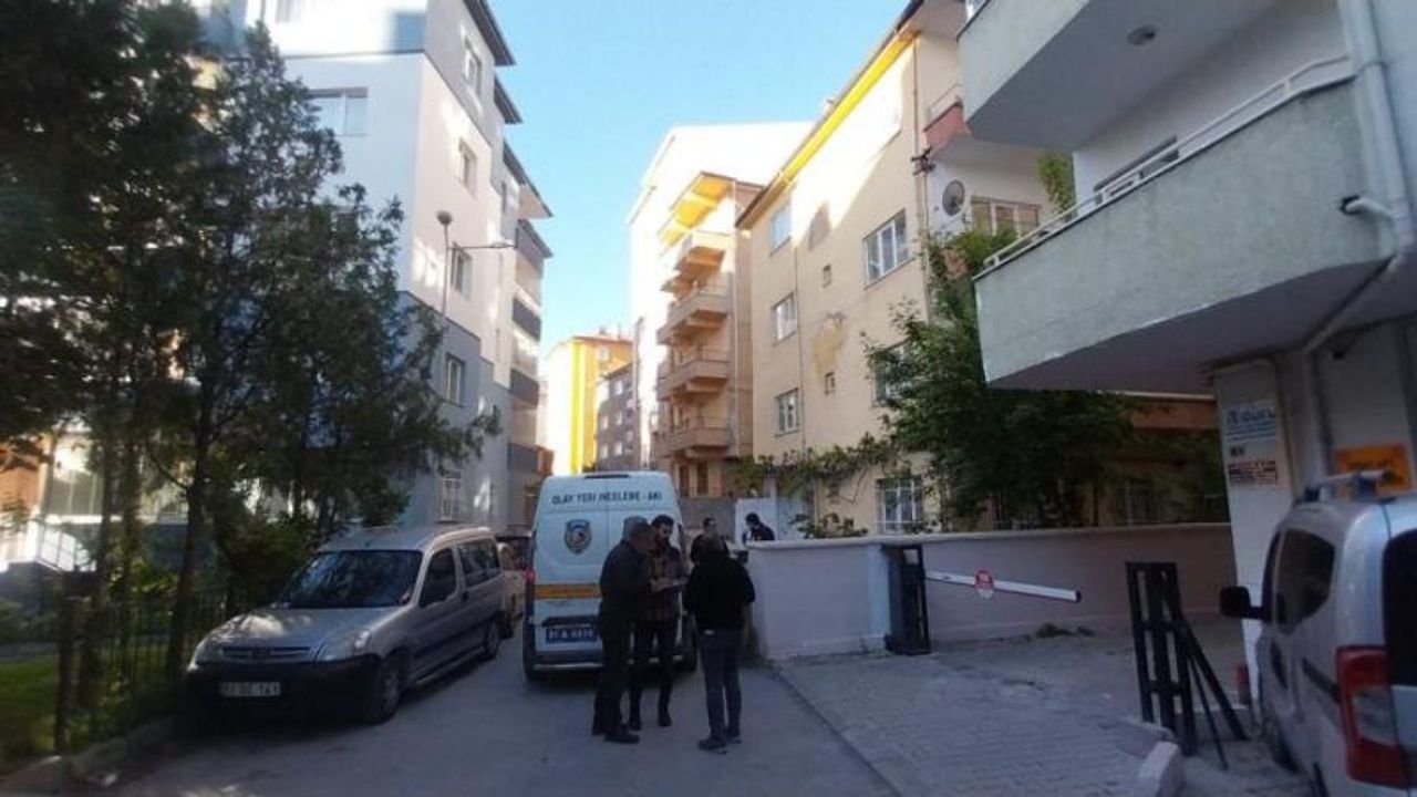 Biri Hapse Diğeri Mezara Gitti! Sevgilisinin Arkadaşını Öldüren Şahıs Yakalandı