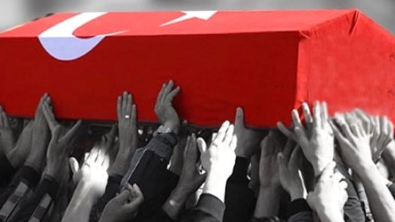 Şehidin Var Türkiye!