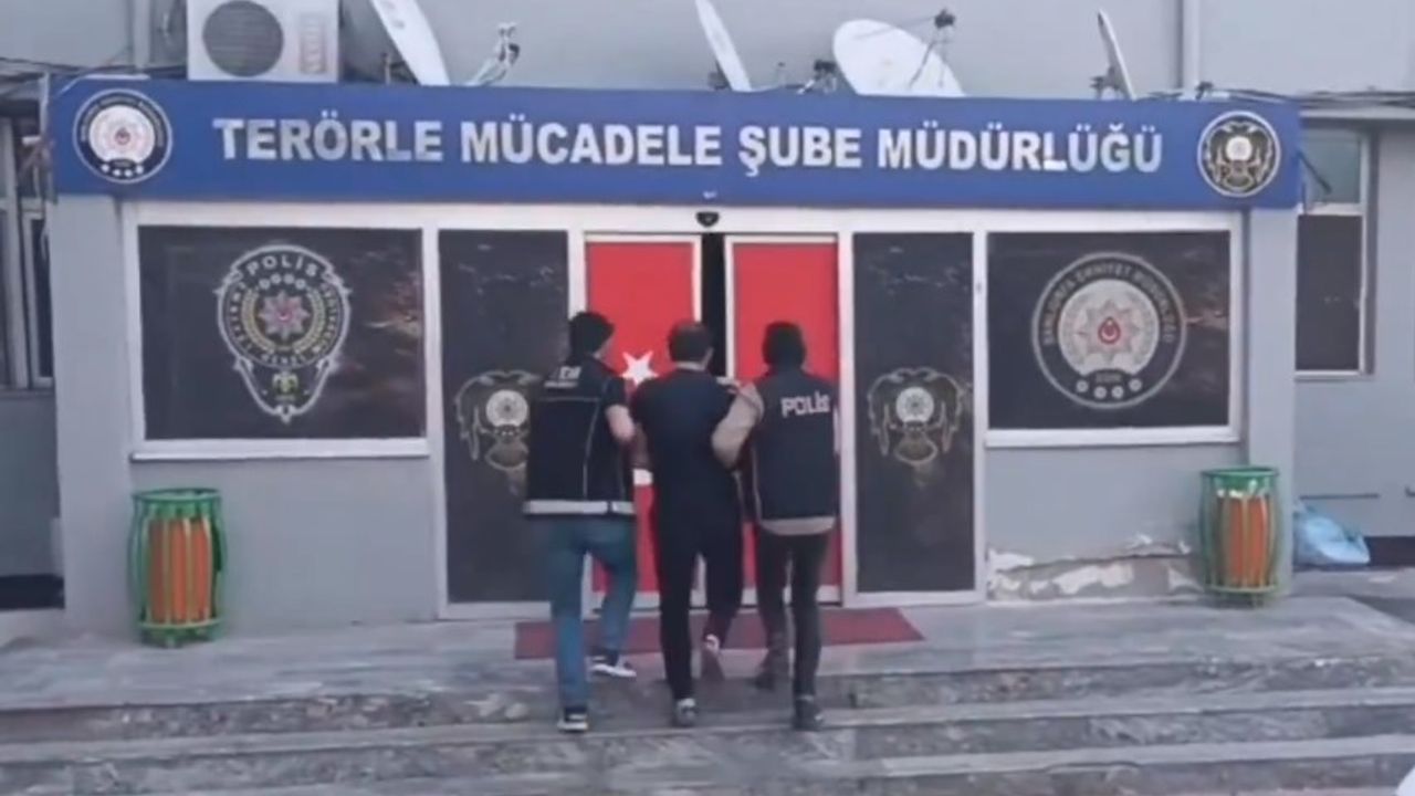 FETÖ Şüphelisi 90 Kişi Yakalandı!