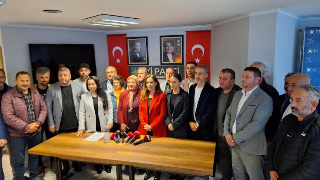 Arka Arkaya Gelen İstifalar İl Yönetimini Düşürdü!
