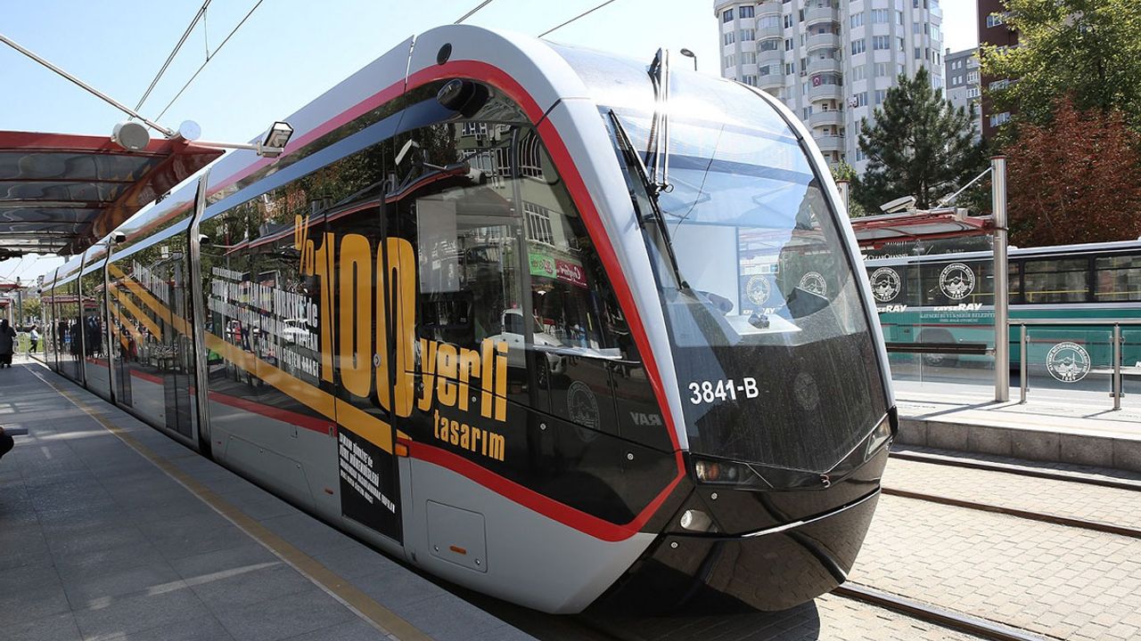 Kayseri'de Tramvay O Saatlerde Ücretsiz Olacak!