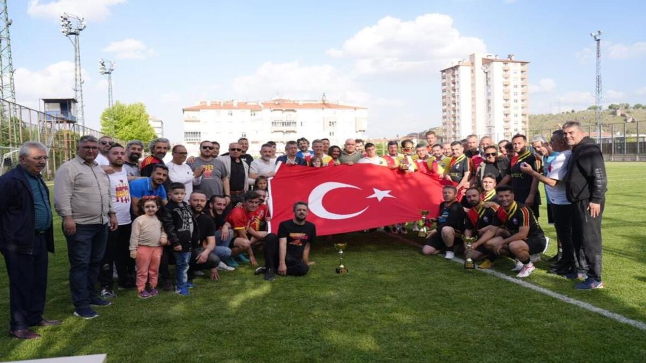 19 Mayıs Futbol Turnuvası Şampiyonu TÜFAD