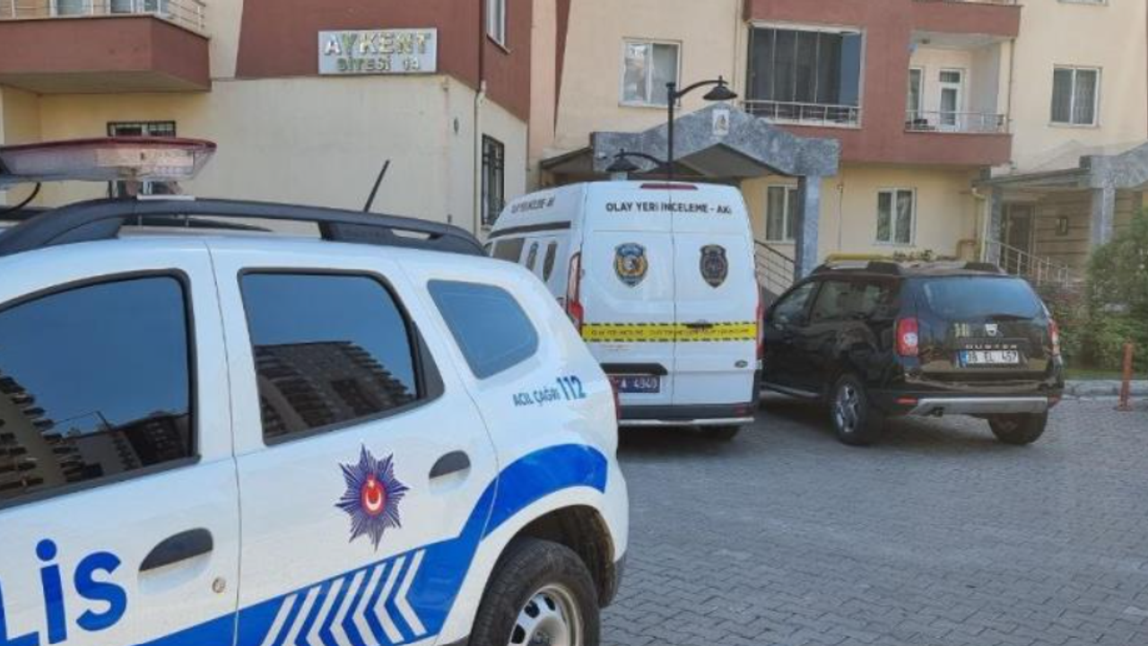 Kayseri’de Bayram Ziyaretine Gittiği Evin Penceresinden Düşmüştü – Acı Haber Geldi…