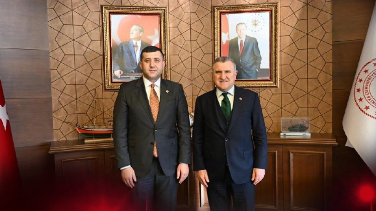 Baki Ersoy, O İlçeye Müjdeyi Verdi!