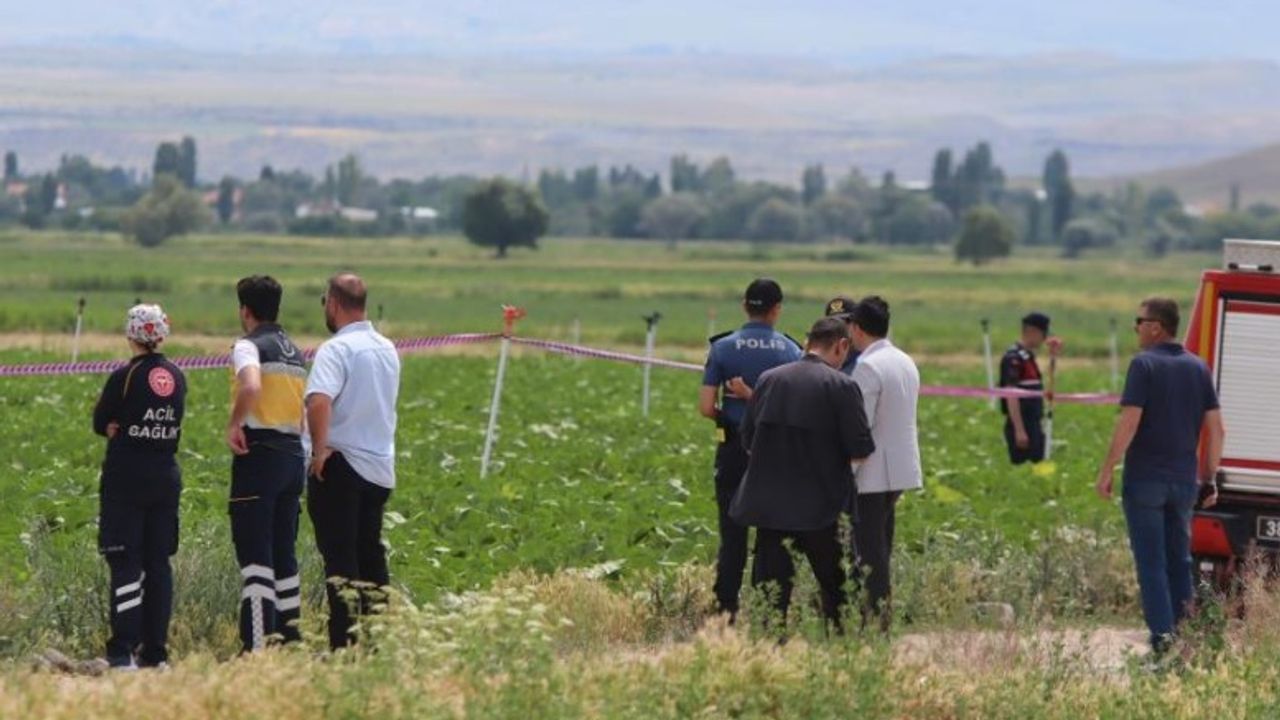 Kayseri Valiliği'nden Düşen Eğitim Uçağıyla İlgili  Açıklama