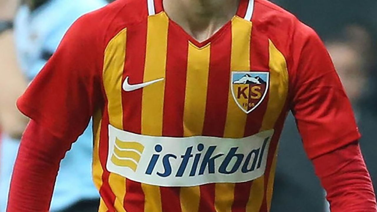 Kayserispor’dan Barcelona'ya Gitmişti! Genç Futbolcu Mourinho’dan Veto Yedi