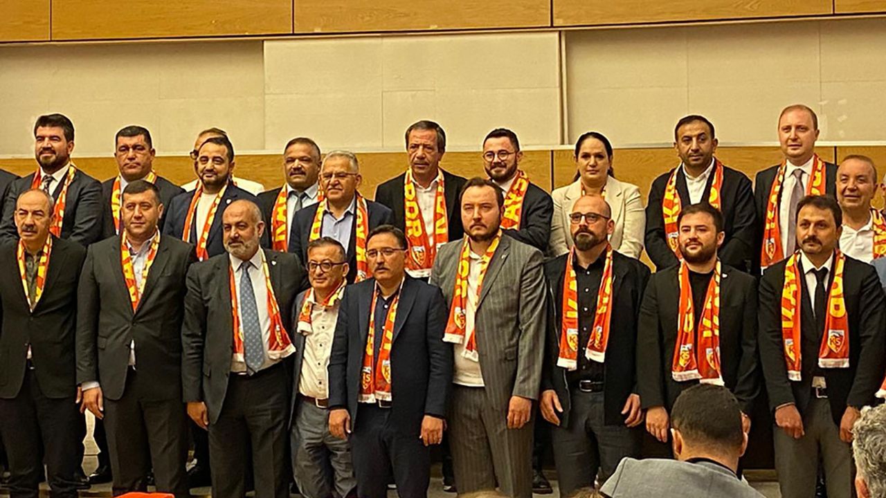 Kayserispor Başkanı Çamlı, Kadın Yönetici İle İlgili Neler Söyledi?