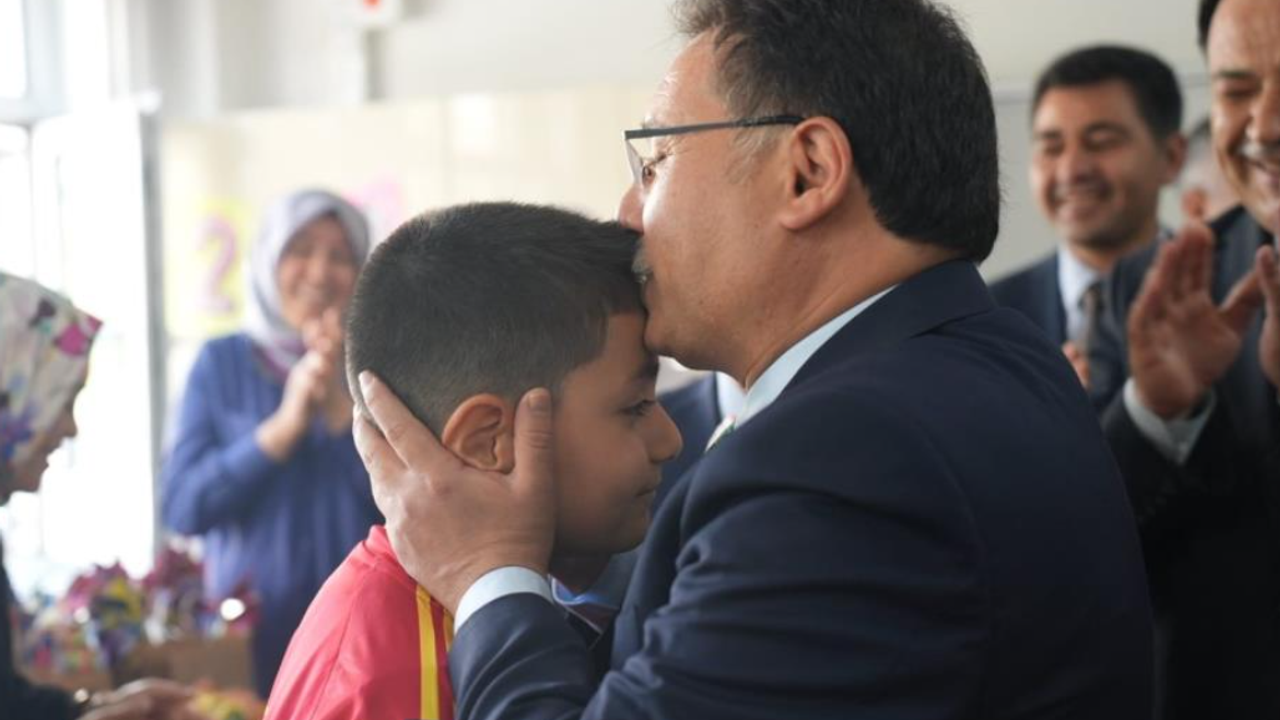 Kayseri’de Büyük Tören! Vali, Milletvekilleri, Belediye Başkanları, İl Emniyet Müdürü…