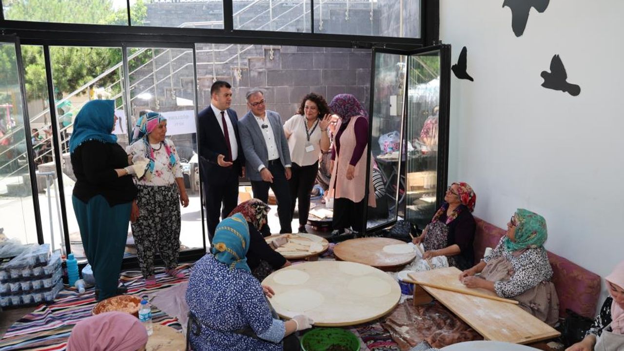 Kayseri'nin O İlçesinde Kadınlar İş Başında!