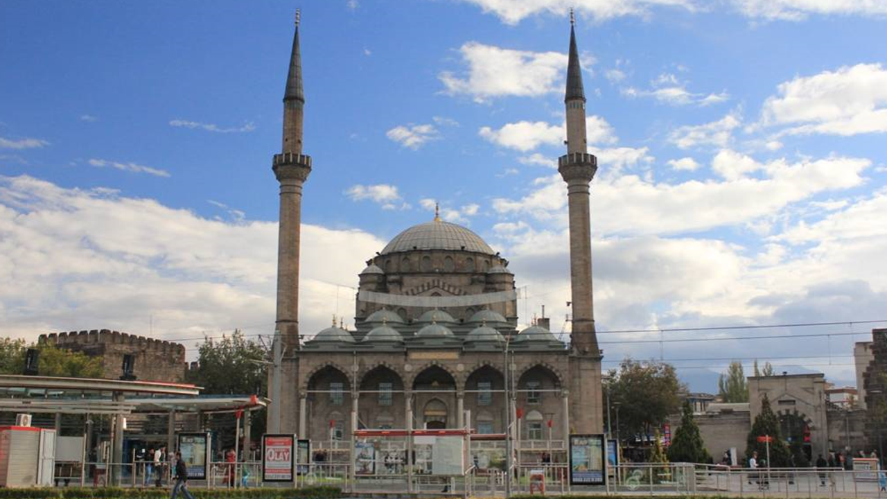 Kayseri’de Kurban Bayram Namazı Saat Kaçta?