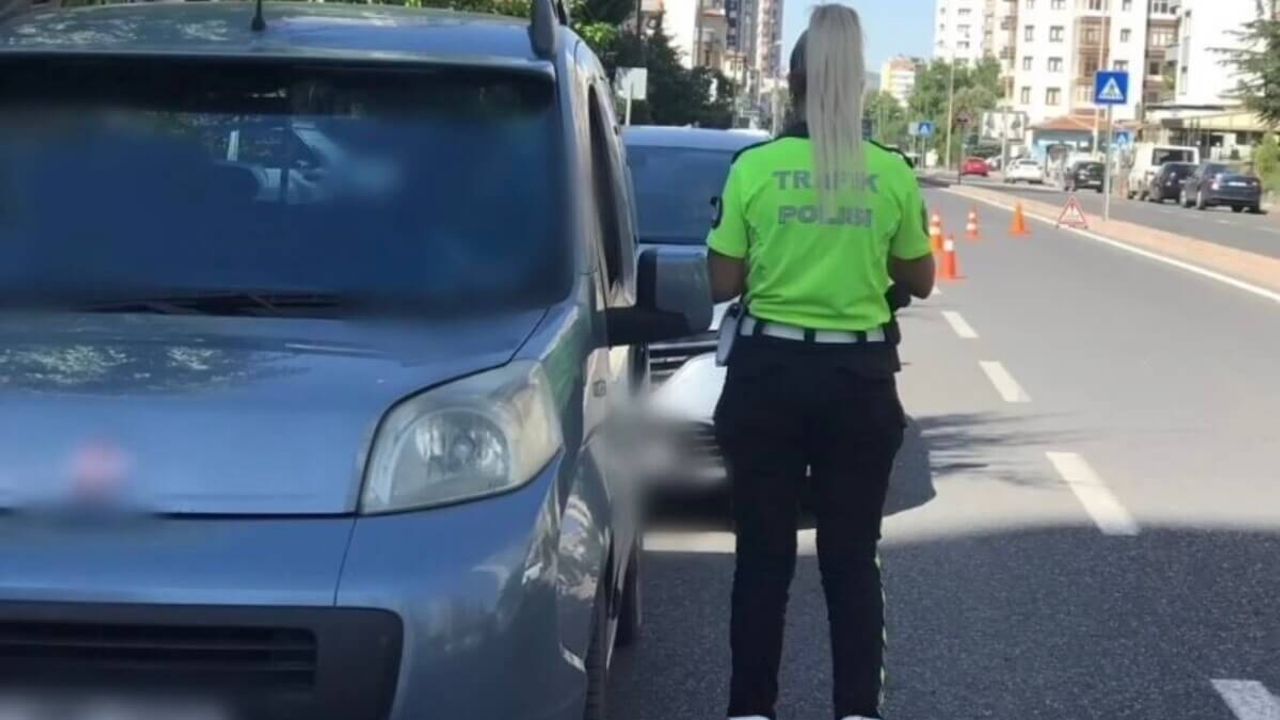 Kayseri’de Yüzlerce Sürücü Ceza Yedi!