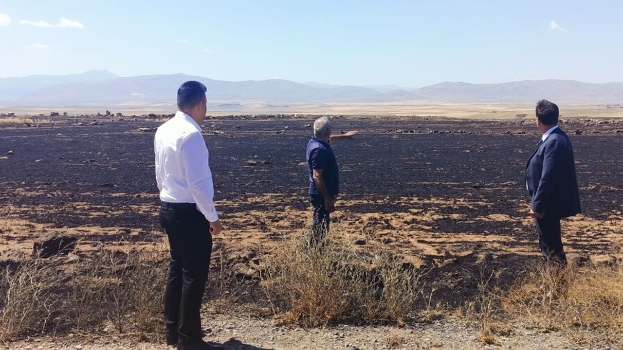 Kayseri'de Yangının Ardından Arazi Küle Döndü!