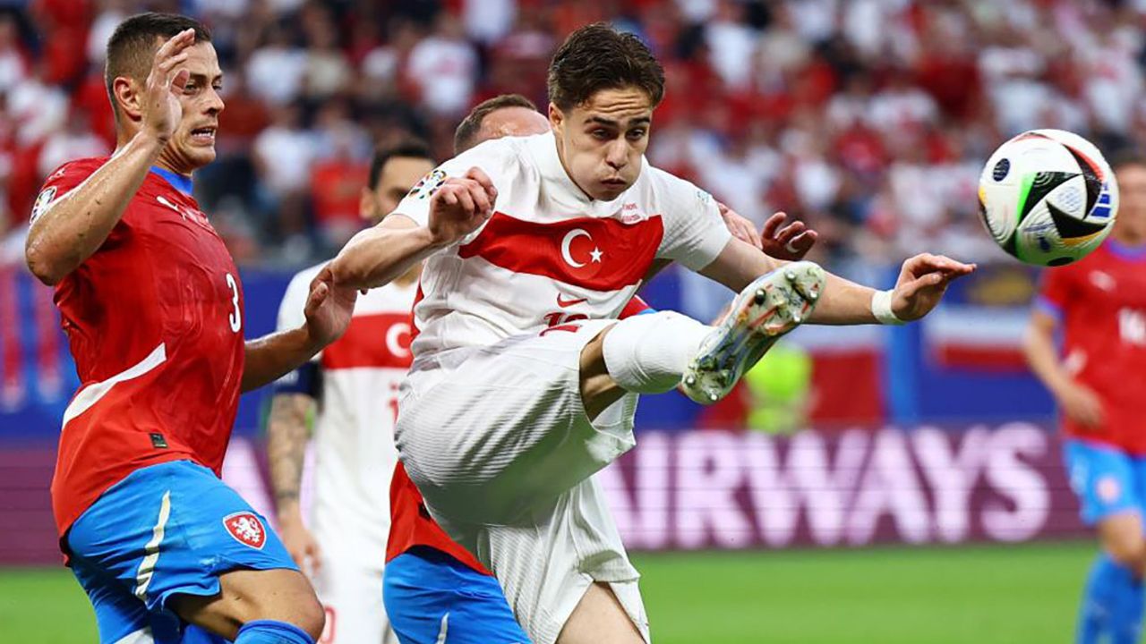 Milli Futbolcu Kenan Yıldız Kimdir, Kaç Yaşında, Hangi Takımda Oynuyor?