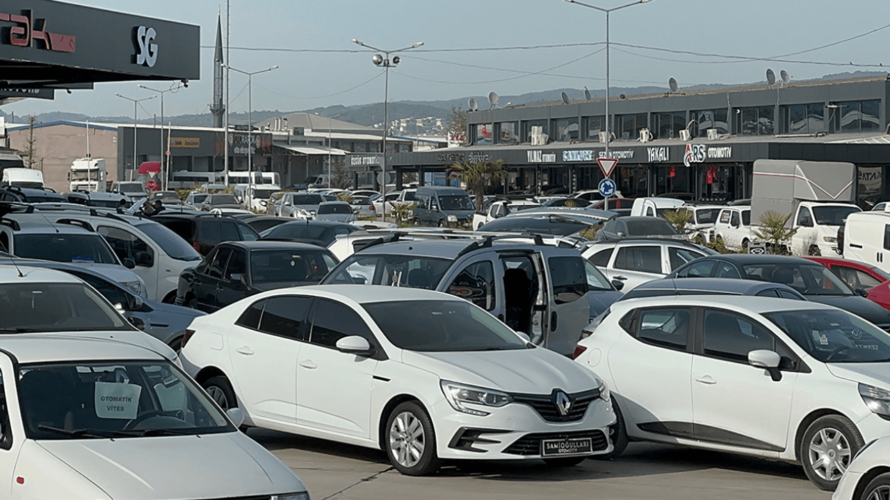 Fiyatlar Dibe Vurdu! İkinci El Araç Piyasasında Büyük Sessizlik!