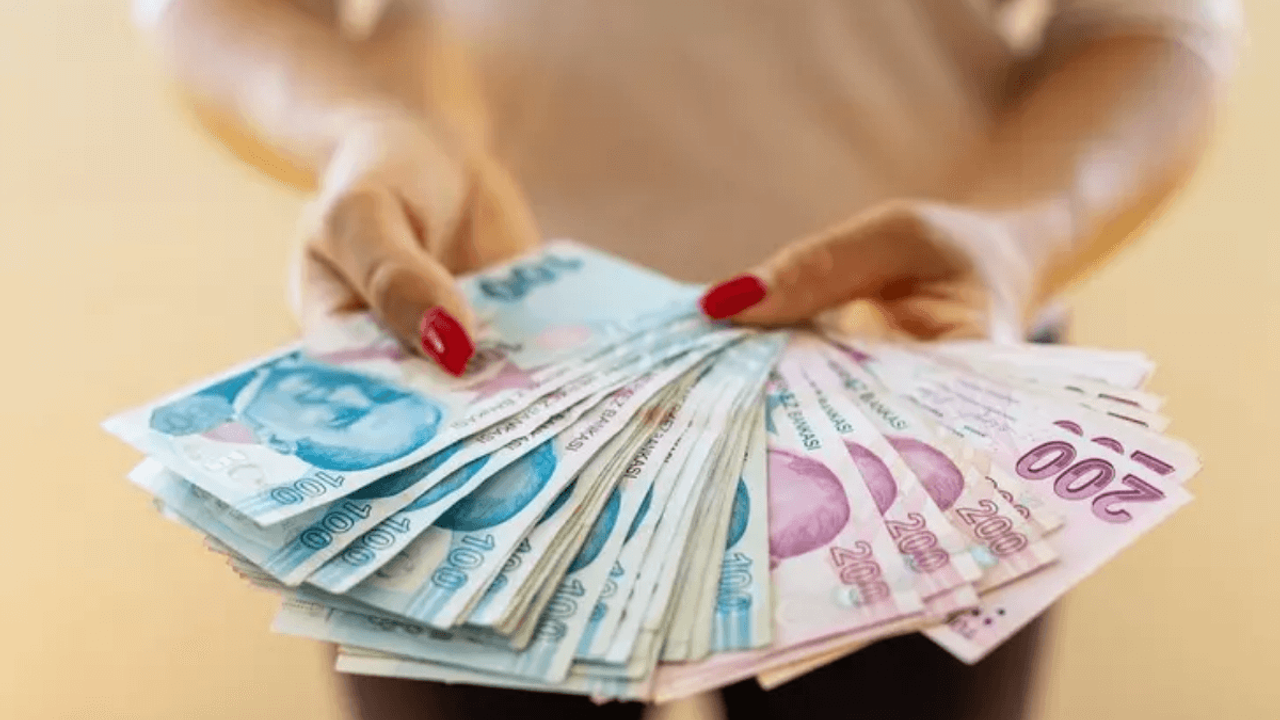 Uzman İsimden Asgari Ücret Artış Hesaplaması! Zam İçin Çağrı Yaptı!