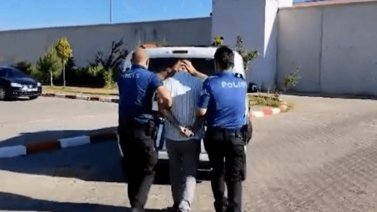 Kayseri'de Polisin 'Dur' İhtarına Uymayan Şahıs Suç Makinesi Çıktı!