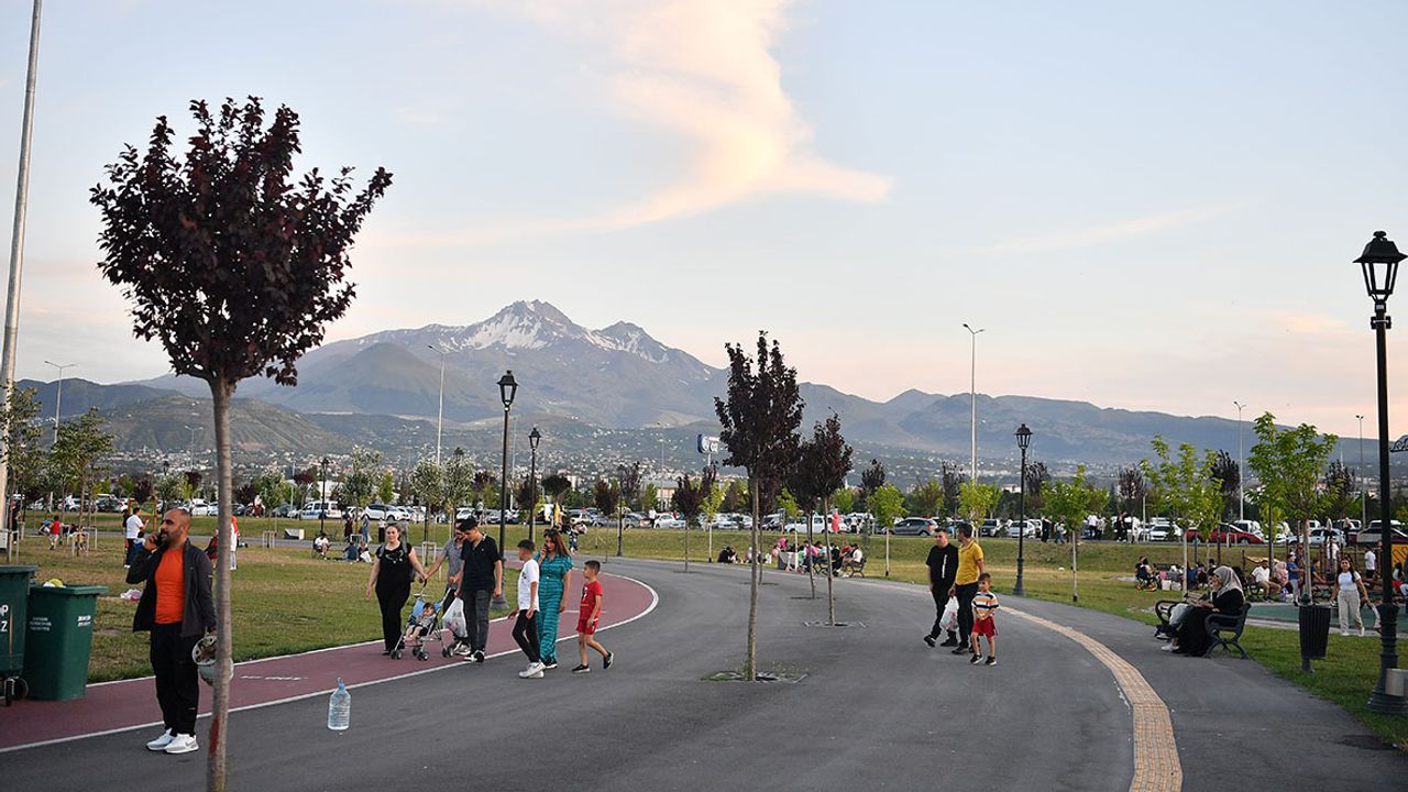Kayseri'de Vatandaşların Bayramda İlk Tercihi Bakın Neresi Oldu?