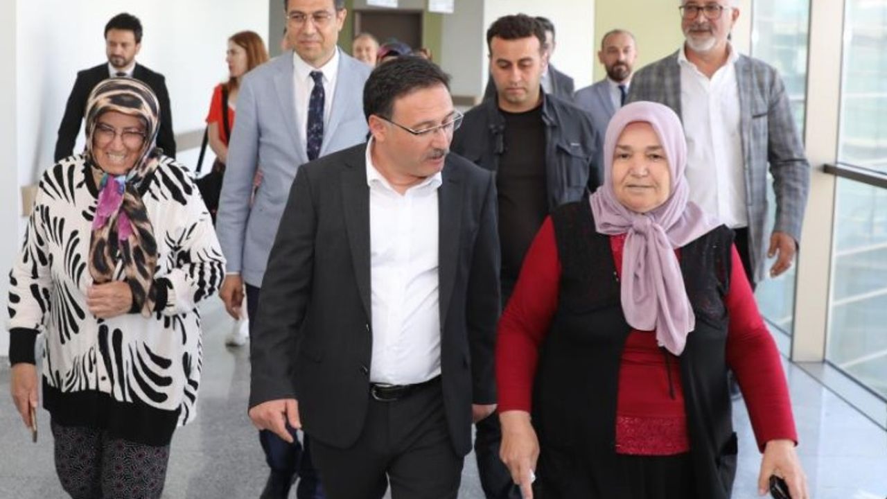 Vali Gökmen Çiçek: ‘İç Anadolu’nun En Donanımlı Hastanesi Kayseri’de!’