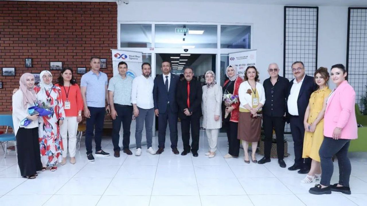Bakan Bir Daha Bakıyor! Kayseri'de El Sanatları Görücüye Çıktı