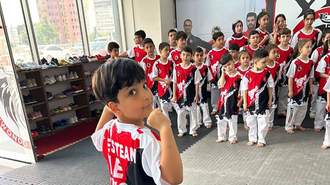 Kayseri'de Minikler, Hem Eğlenecek Hem Spor Yapacak