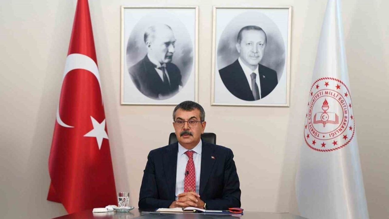 Yeni Eğitim Sistemi Açıklandı...